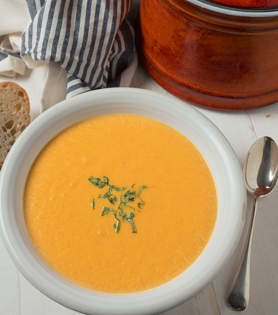 Curried carrot soup for when you want a little bit of exotic at your dinner party.