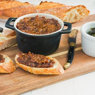 Bacon jam is a salty, sweet, savoury bacon flavour bomb. Serve it along with baguette or use it in the ultimate bacon, lettuce and tomato sandwich.