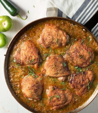 Chicken with tomatillo sauce is all about big, bold, straightforward flavours.