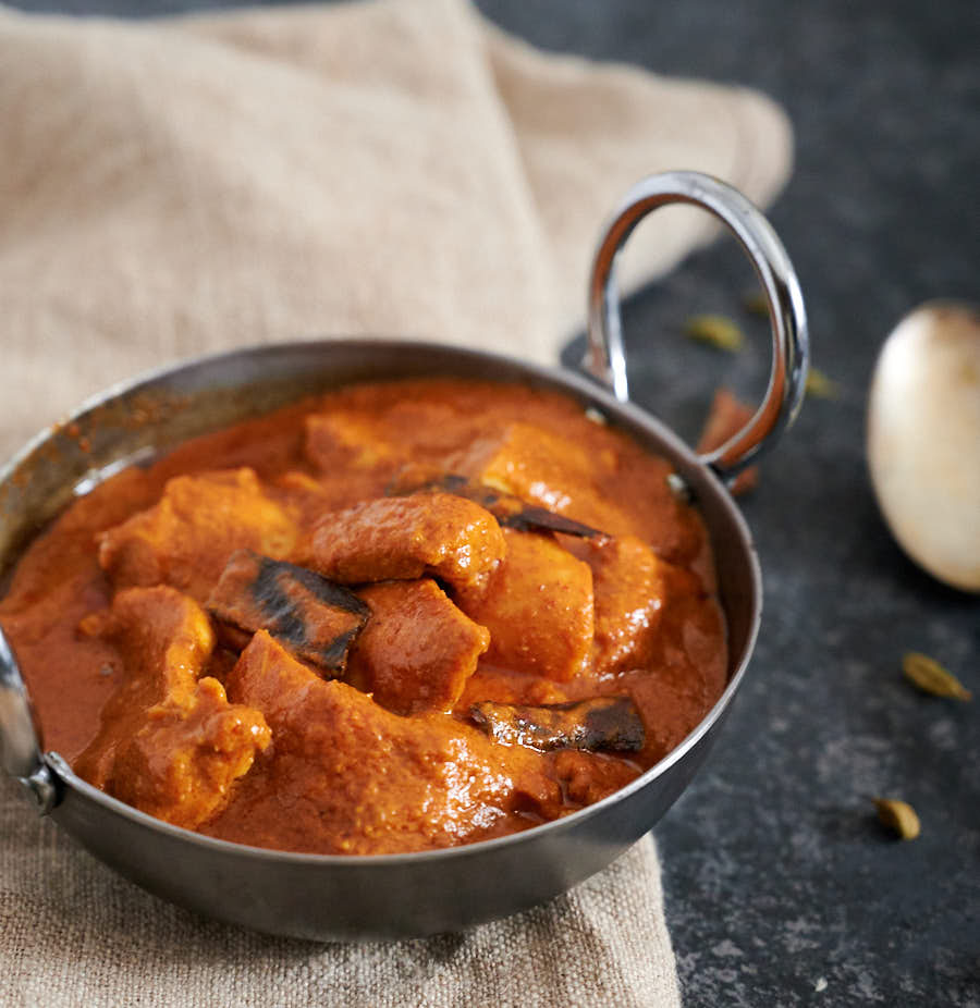 Close-up of shahi chicken korma.