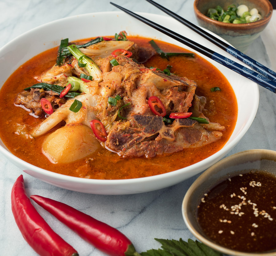 korean pork bone soup - gamjatang - glebe kitchen