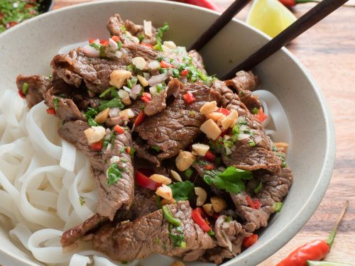 Thai Beef Stir Fry With Rice Noodles Glebe Kitchen