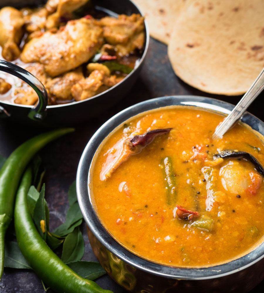 Shenga Saaru (Peanut Sambar) - Indian Veggie Delight