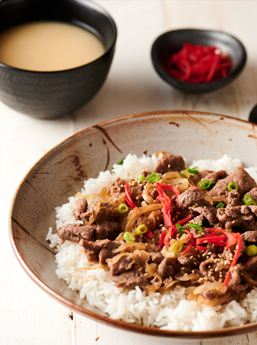 gyudon - japanese beef bowl