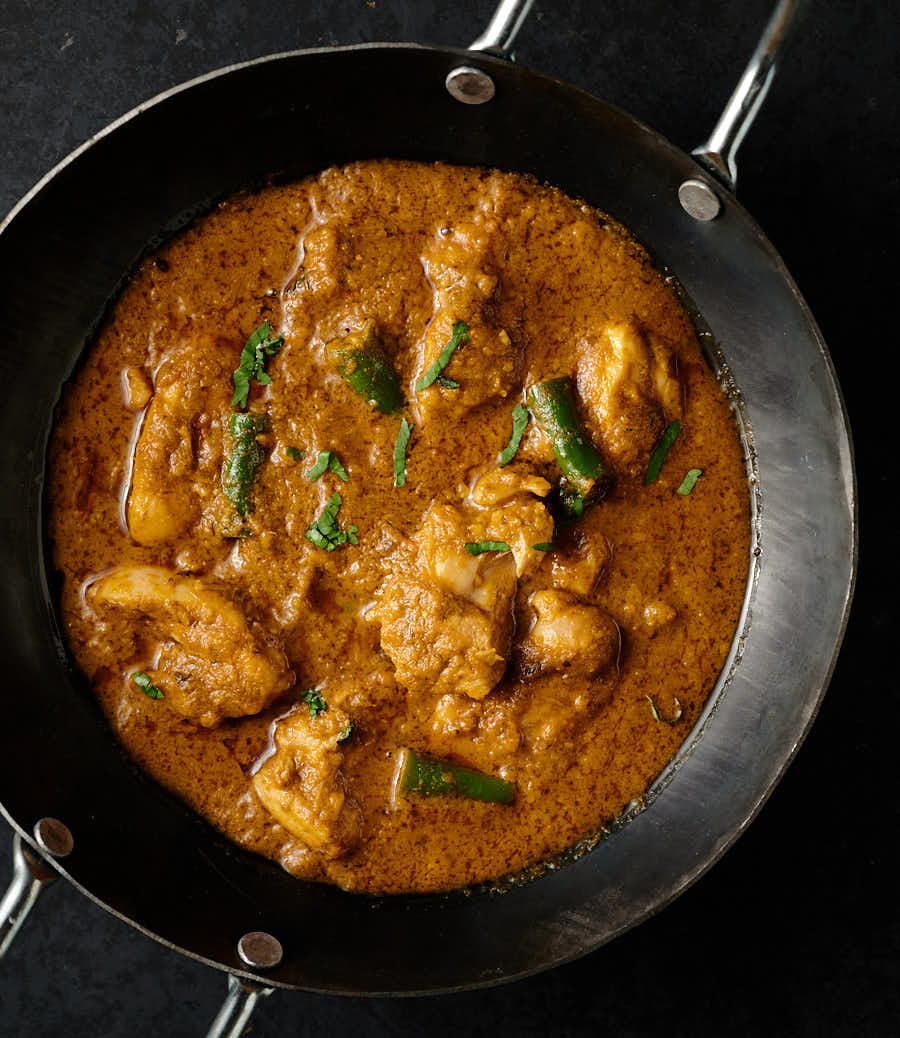 hariyali chicken curry - indian hotel style - glebe kitchen