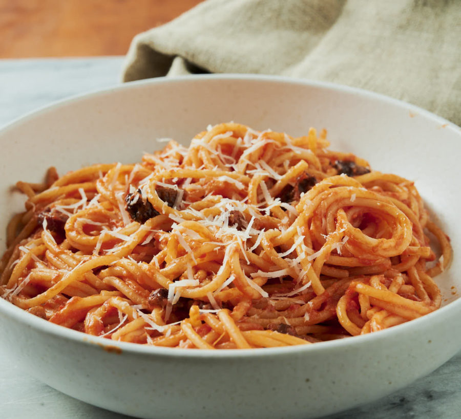 bowl of spaghetti all'amatriciana from the front